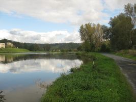 Vltava 4 nad jezem v Roztokách-Klecánkách 30.9.10 (5).jpg